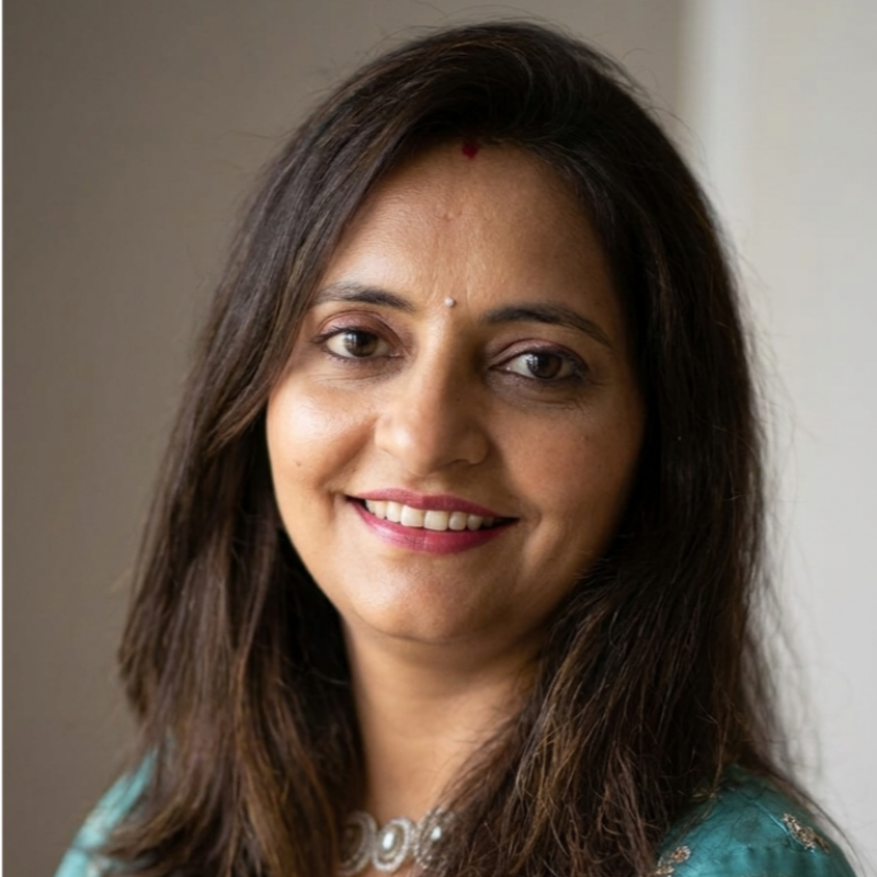 CA Kamini Varma — Chartered Accountant, Kandivali East Mumbai